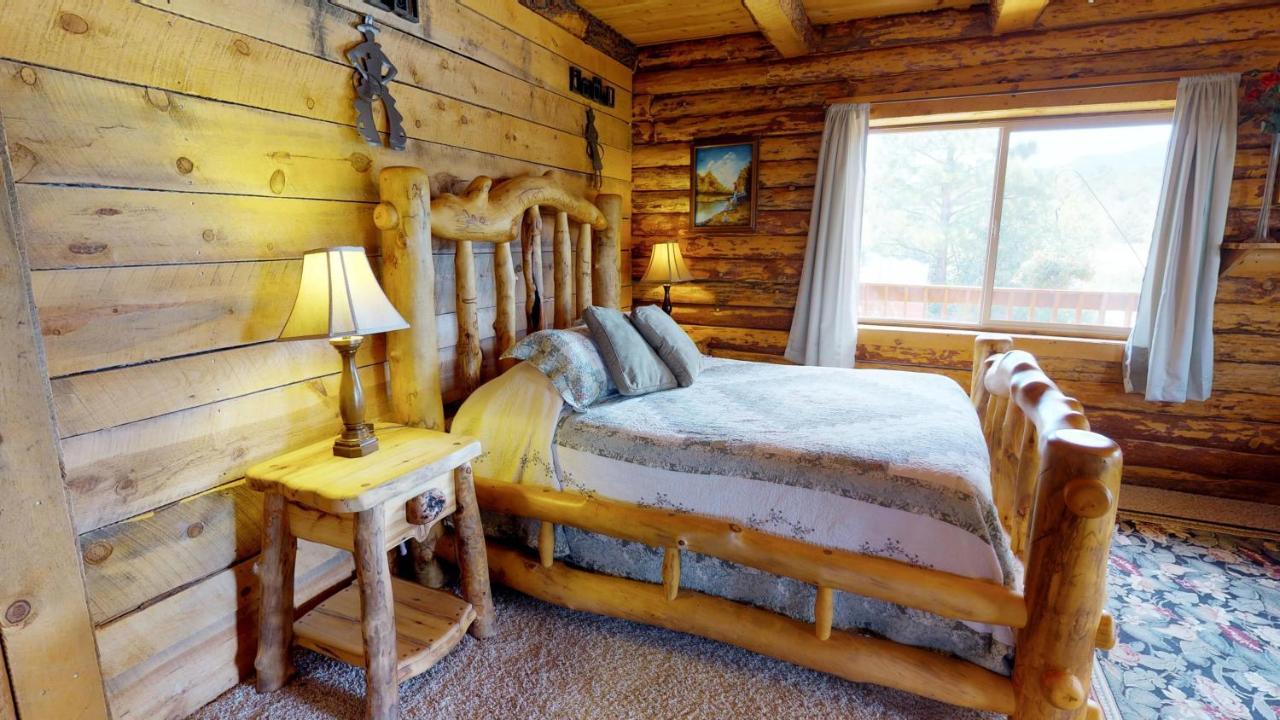 Canyon View Family Cabin, Deck, Tv Room, Games, Bbq, Campfire Monticello Dış mekan fotoğraf