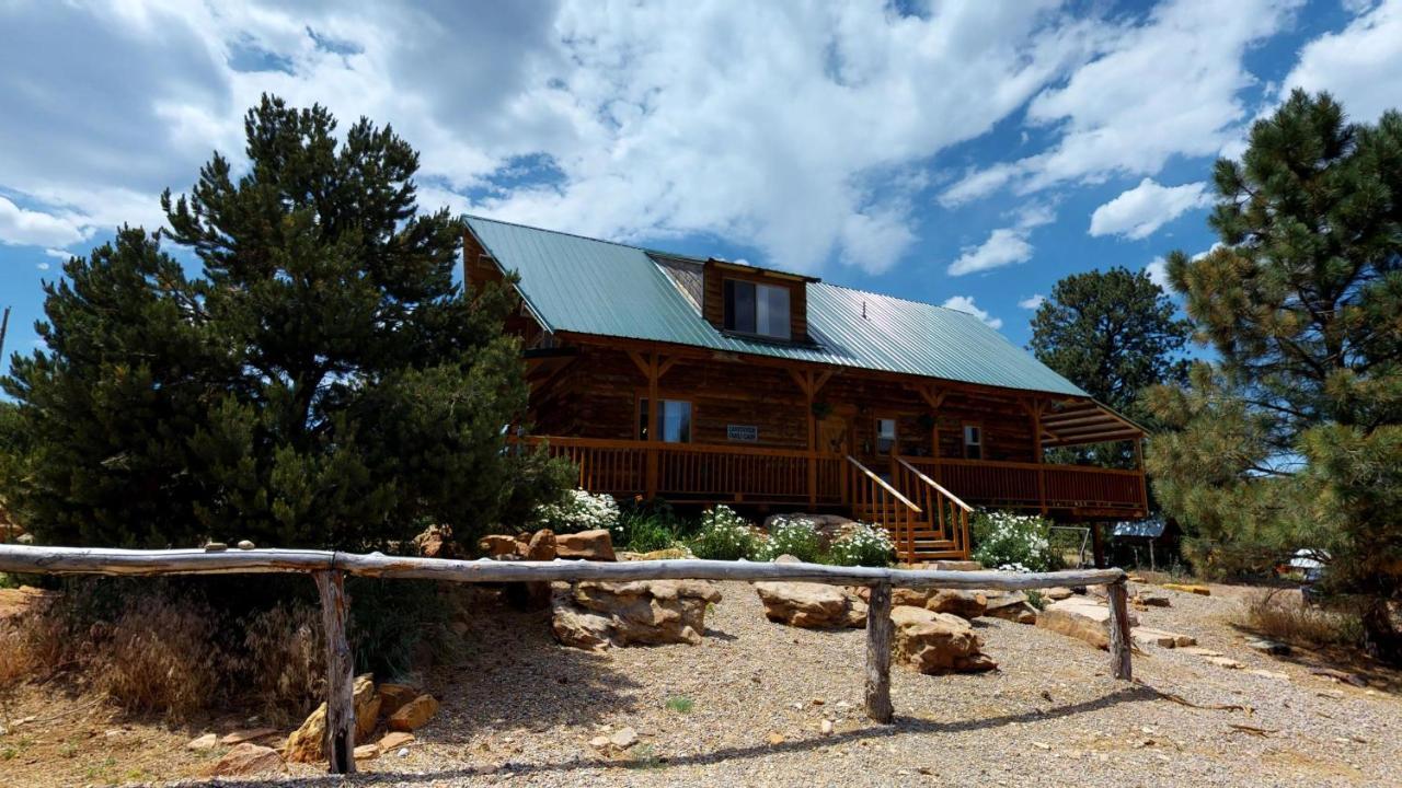 Canyon View Family Cabin, Deck, Tv Room, Games, Bbq, Campfire Monticello Dış mekan fotoğraf