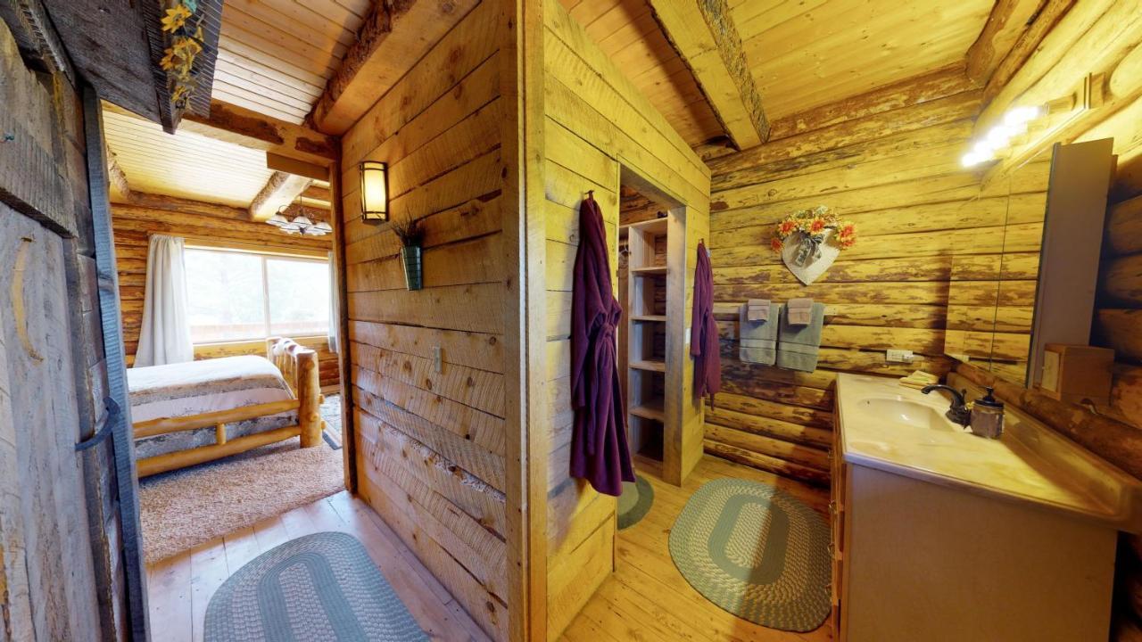 Canyon View Family Cabin, Deck, Tv Room, Games, Bbq, Campfire Monticello Dış mekan fotoğraf