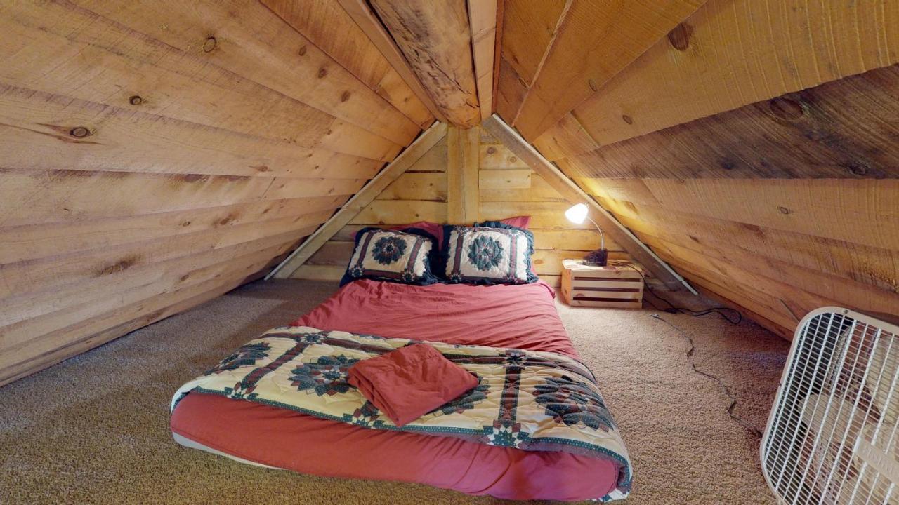 Canyon View Family Cabin, Deck, Tv Room, Games, Bbq, Campfire Monticello Dış mekan fotoğraf