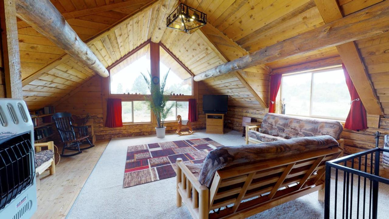 Canyon View Family Cabin, Deck, Tv Room, Games, Bbq, Campfire Monticello Dış mekan fotoğraf